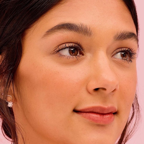 Benefit Roller Lash Curling & Lifting Mascara - Picture 7 of 7